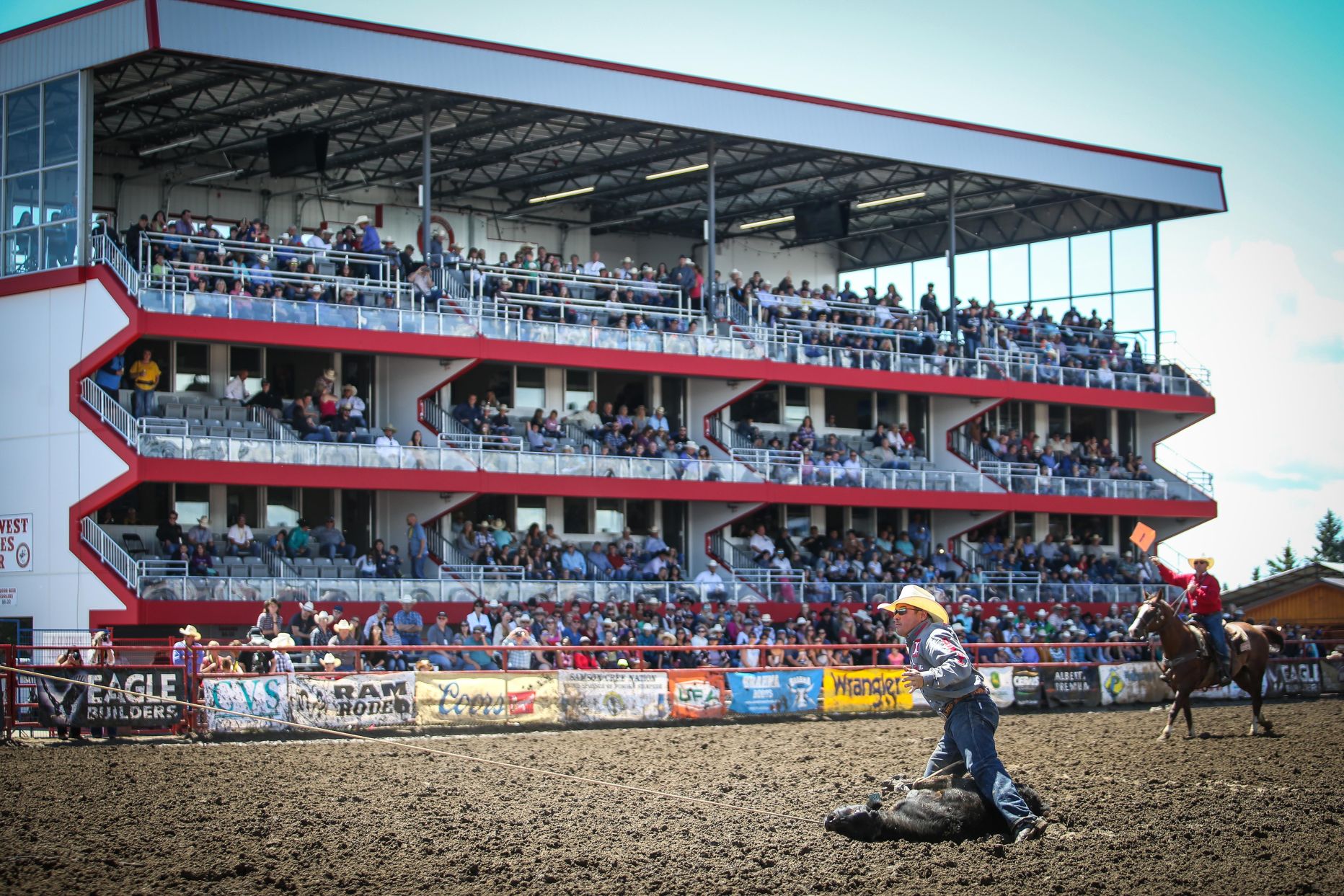 Wild West Suites Ponoka Stampede